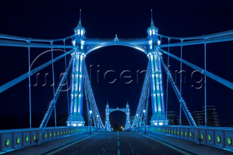 Albert Bridge Illuminated LDN109