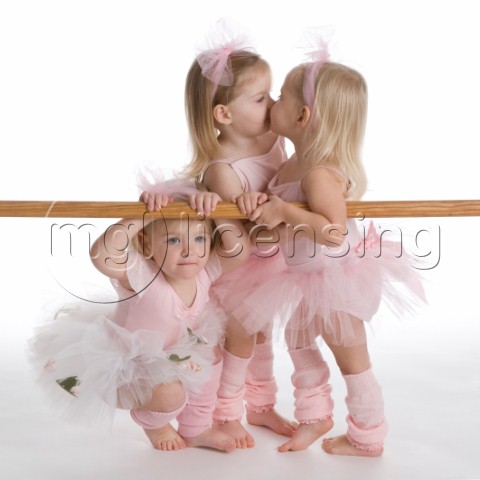 Three Little Dancers MF5288