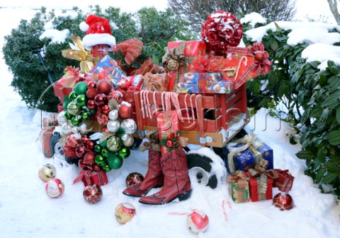 5951Christmas Presents in Red Wagon on Snow